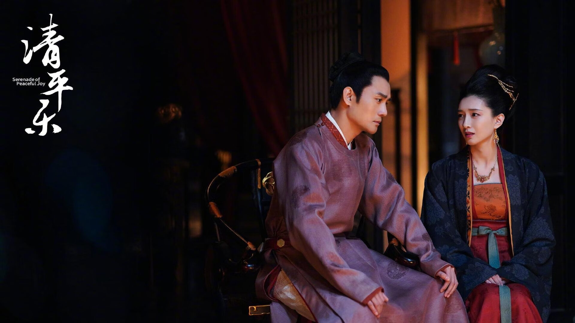 青少年足球场地书籍教材实现标准化,推动科学训练,青少年足球训练教程书籍