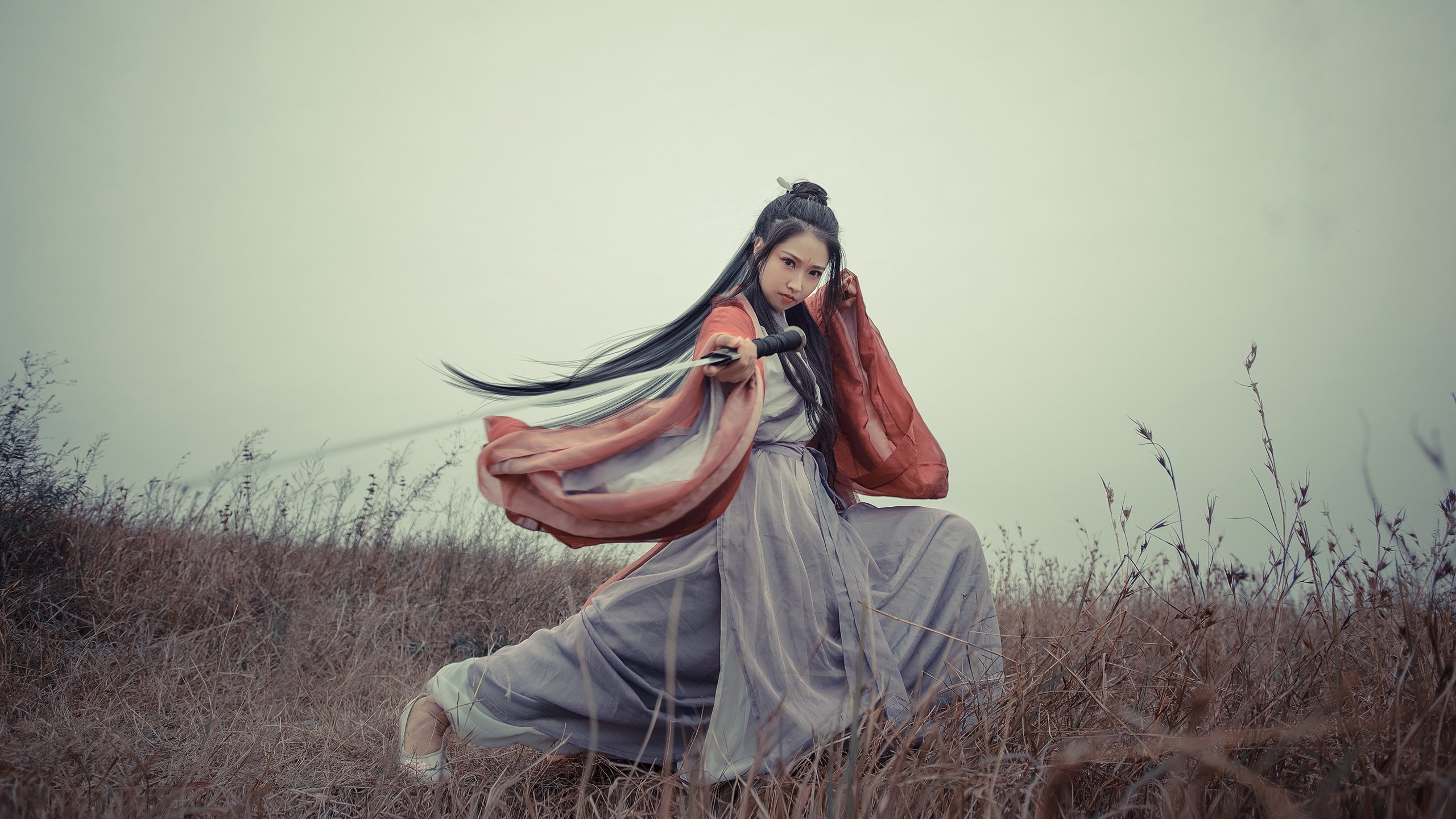 kaiyun体育综合-勇士队攻防两端表现均衡，勇士队防守效率